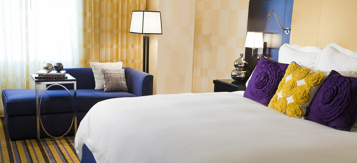 The Baronette Renaissance Detroit-Novi Hotel Zewnętrze zdjęcie